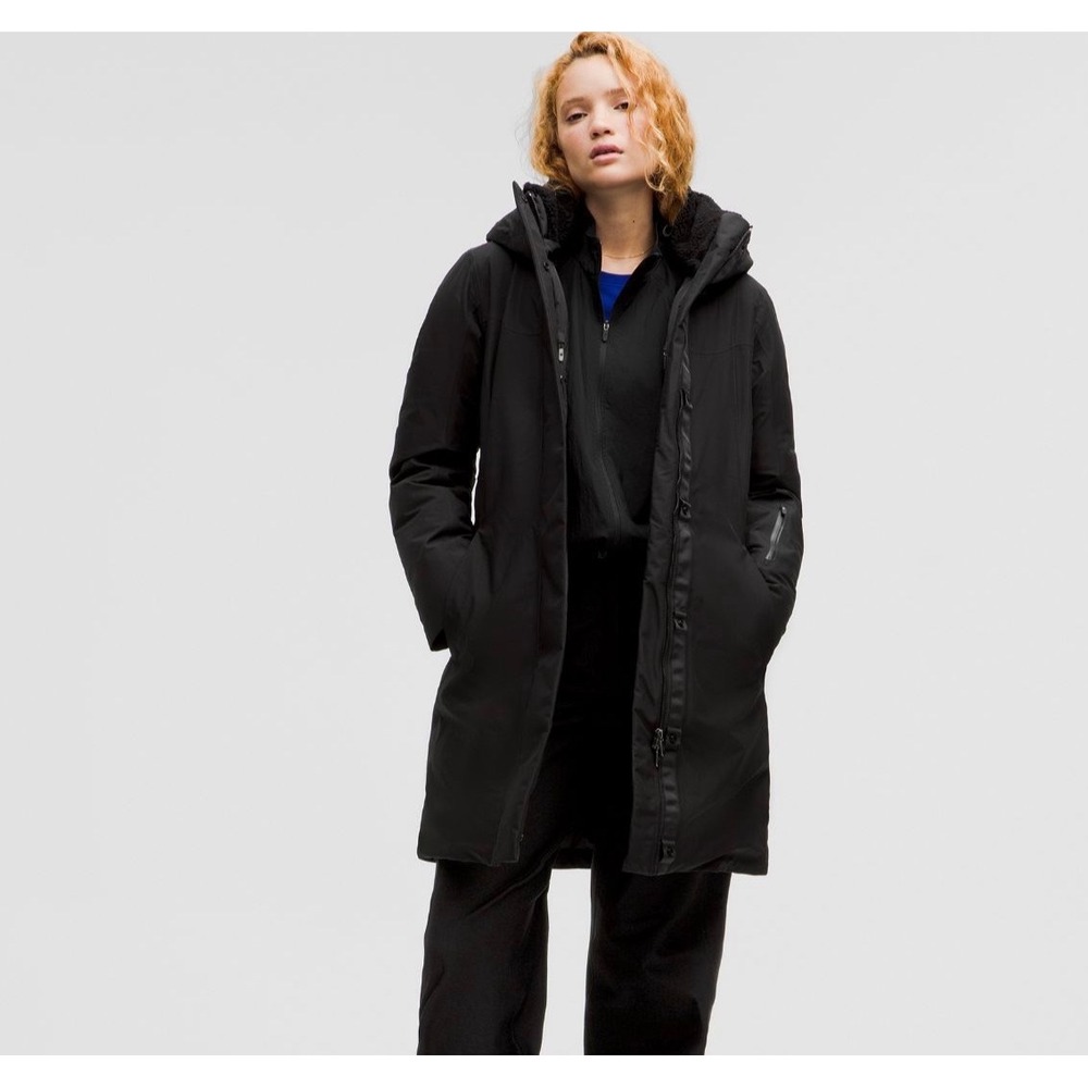 Lululemon Women's Parka Snow Warrior 600 Down Fill NEW Black size 10